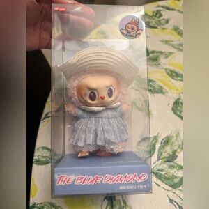 Mokoko - The Blue Diamond